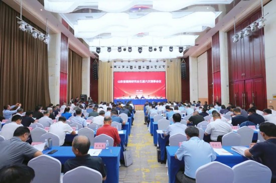 千亿国际集团董事长王兆连出席参加省儒商研究会五届六次理事会